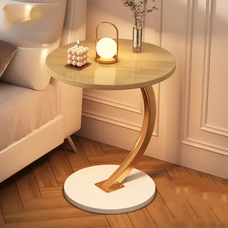 Centre Tables basses rondes ergonomiques petit déjeuner café esthétique luxe petit luxe gain de plac
