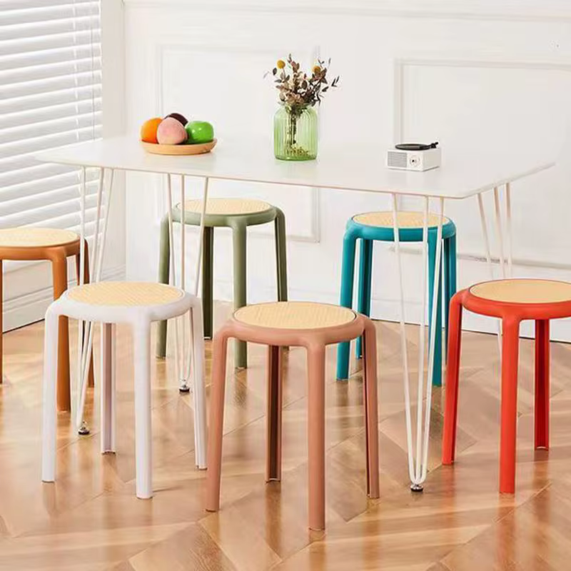 Tabouret Empilable Rond de 46cm avec Dos aux, pour Bar, Salle à Manger, PP, pour Irritation, Restaur
