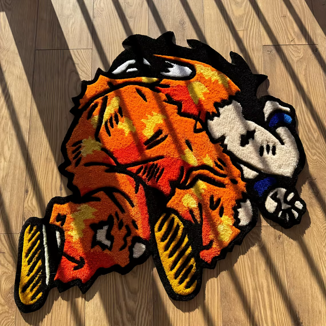 Tapis de personnage de dessin animé VIKAMA en orange-jaune vif pour salle de jeux, antidérapant et d
