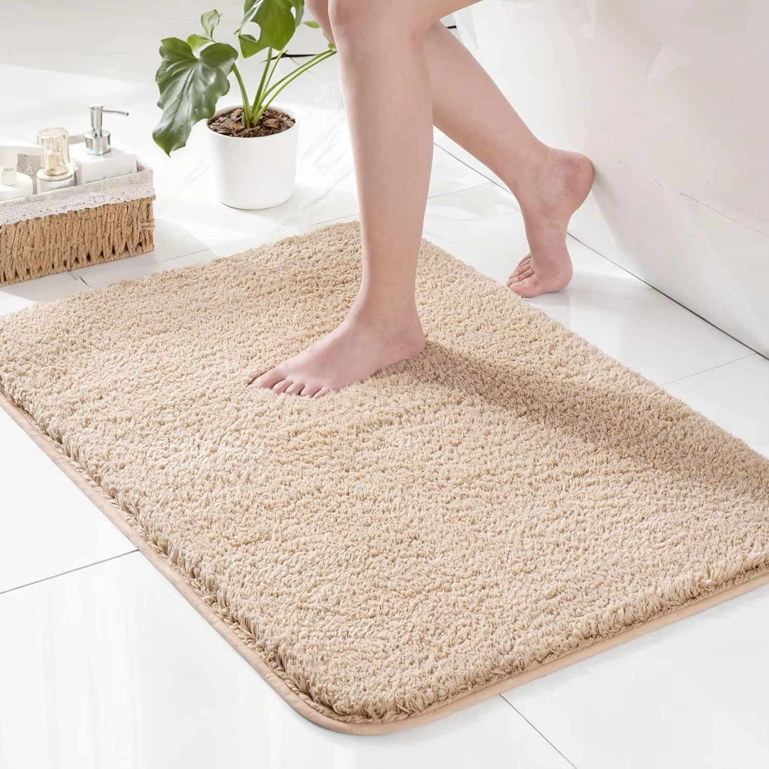 VIKAMA Tapis de salle de bain bleu marine multi-tailles, absorbant l'eau, antidérapant, pour l'entré