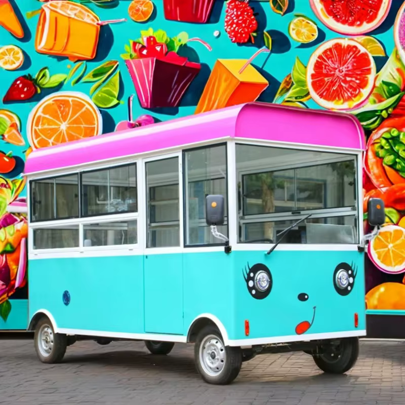 Van à café mobile avec batterie haute capacité et remorque de restauration alimentaire