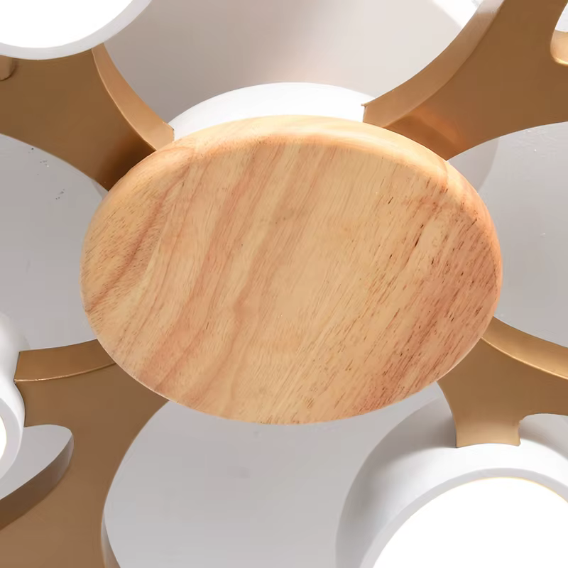 Plafonnier en bois au design nordique
