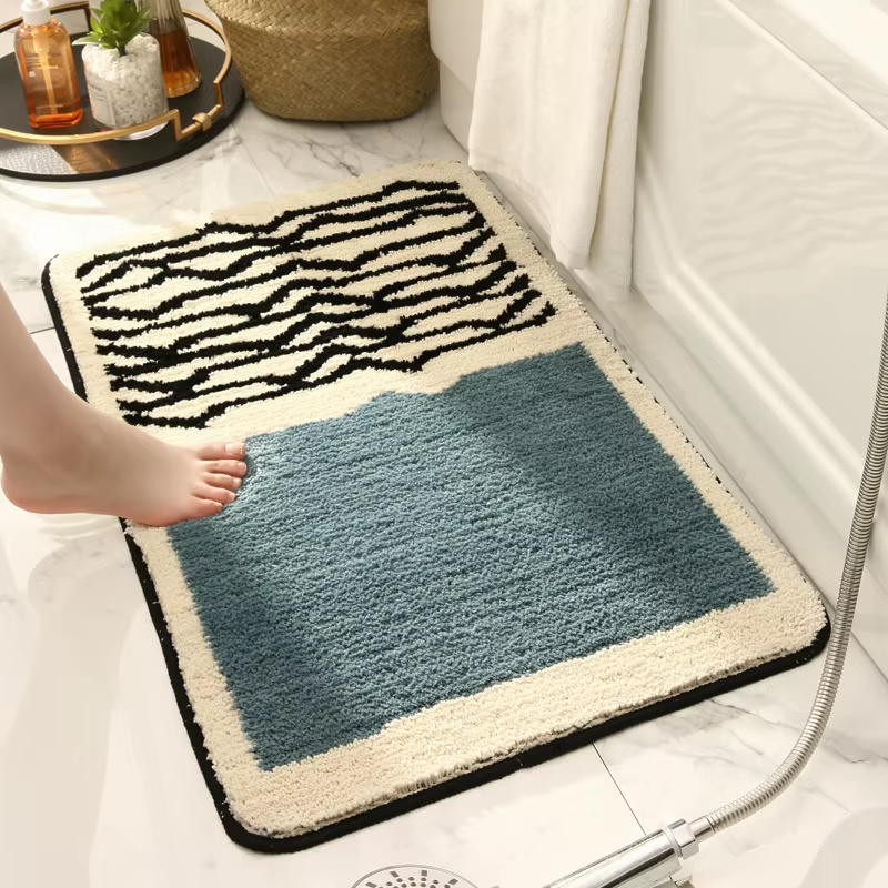 Nouveau tapis de salle de bain absorbant Simple