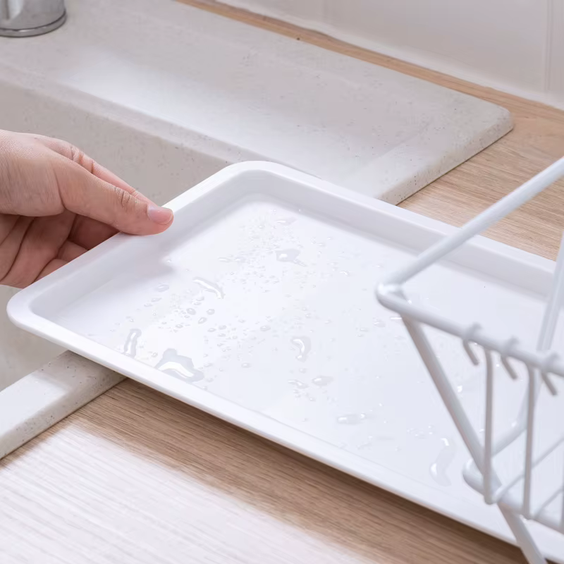 Vaccage de la vaisselle T1 avec intérieur de proximité