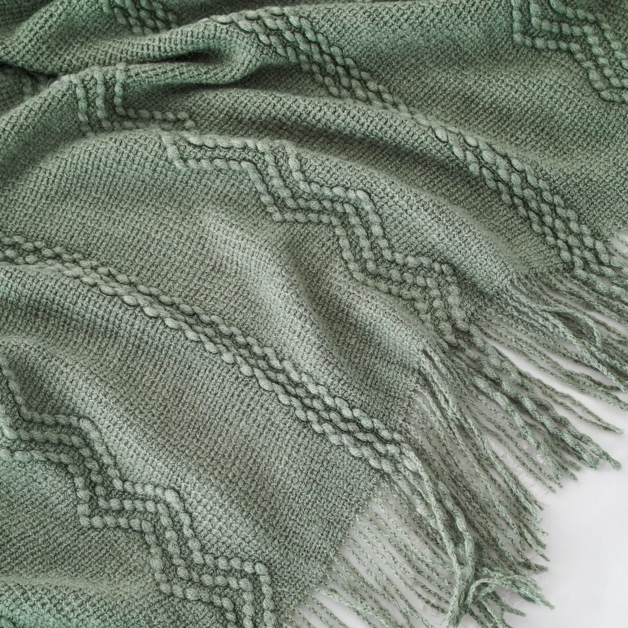 Couverture Battilo vert olive pour lit et canapé