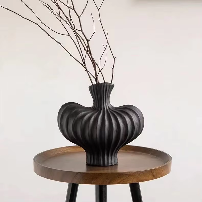 Vase nordique moderne creux pour la décoration intérieure moderne