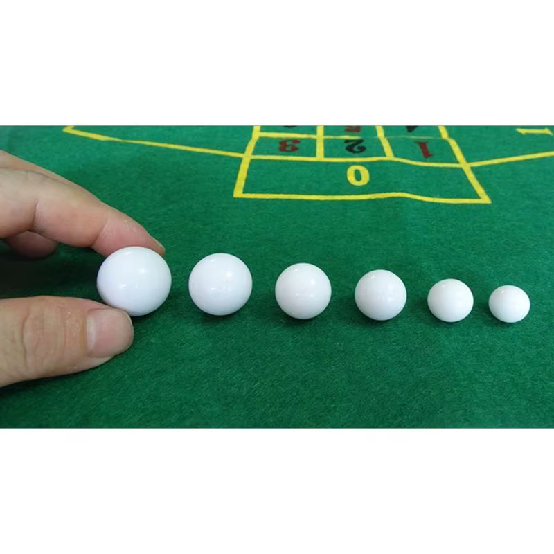 5pcs Russian Roulette Ball Casino Roulette Game Remplacement Ball Acrylique Boule blanche 12/14/16/18/20 / 22 mm
