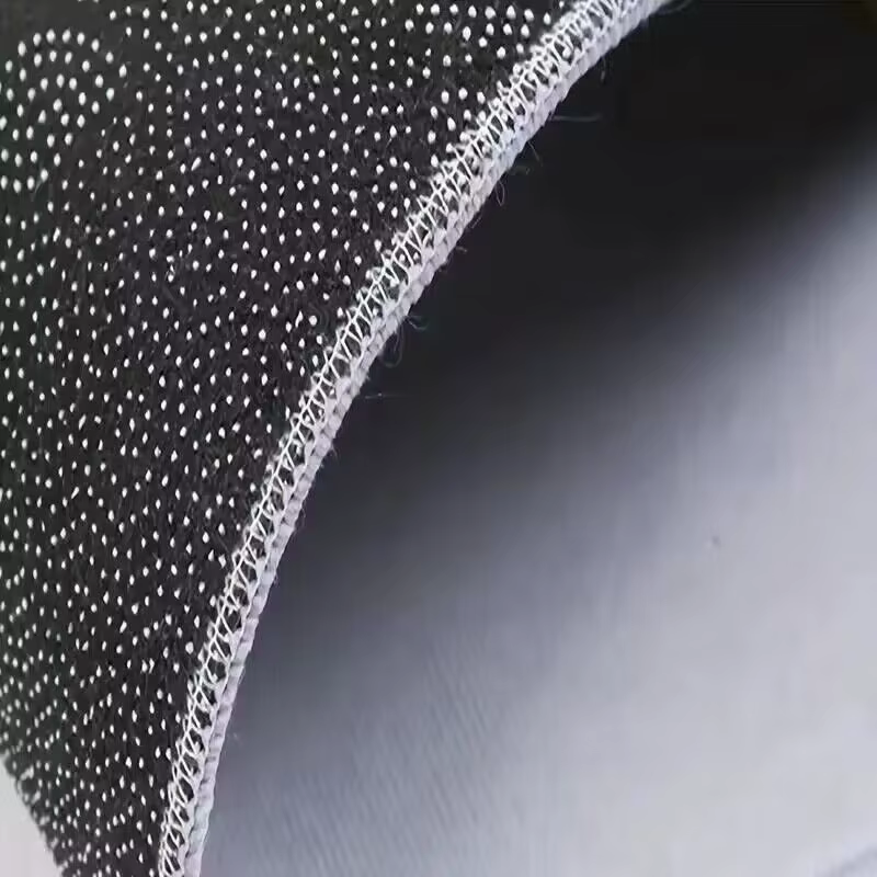 VIKAMA – tapis géométrique minimaliste