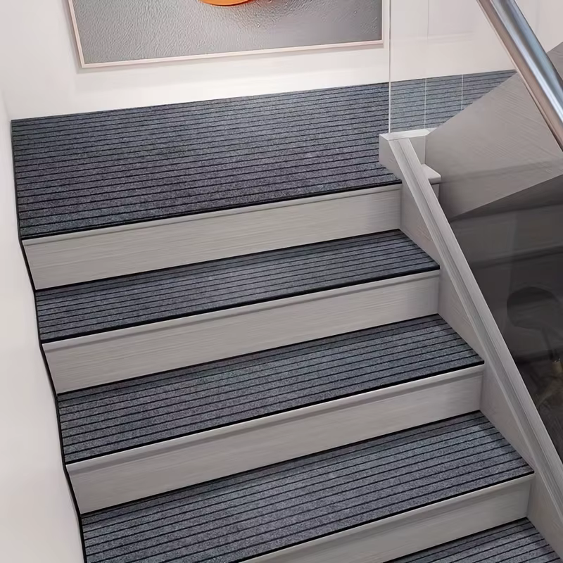 Tapis de porte de cuisine rayé de couleur unie