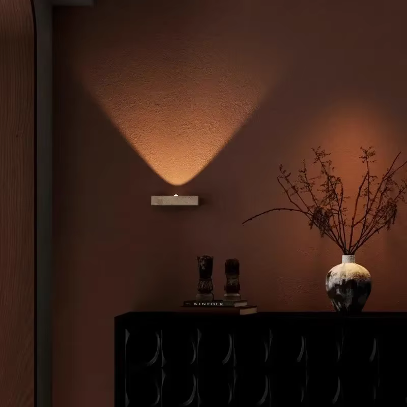 Applique murale LED en travertin jaune