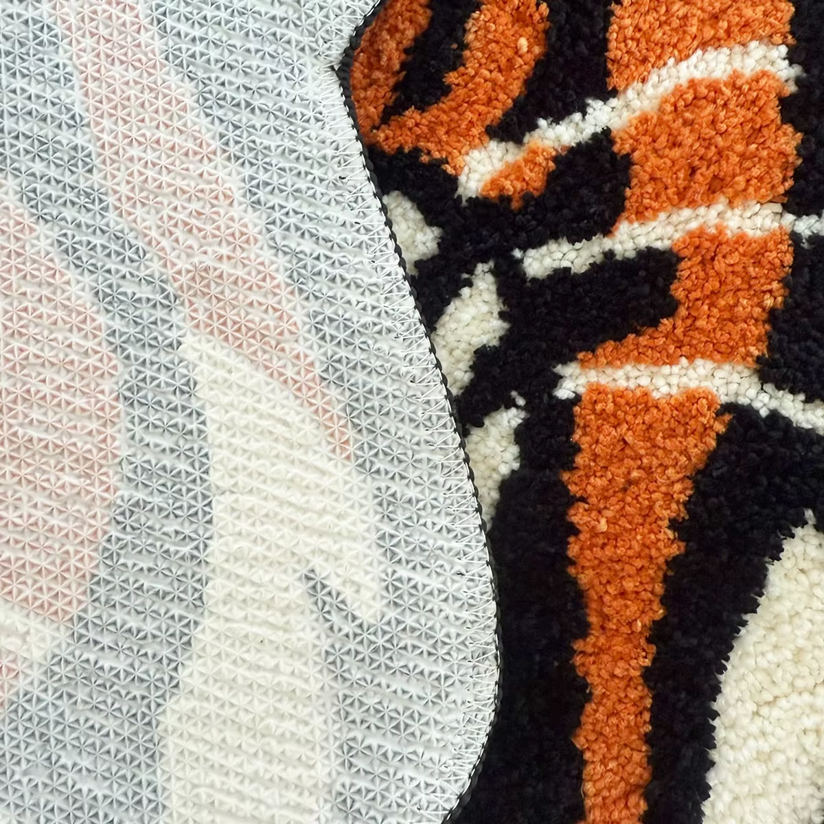 Tapis touffeté Tigre Rugissant