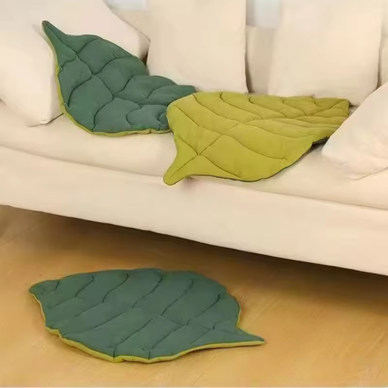 Tapis de lit en coton doux en forme de feuille pour chaton
