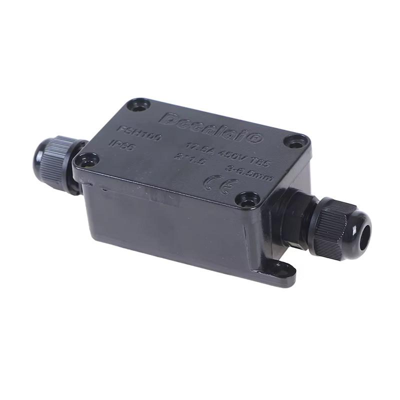 Boîte de jonction de connecteur de fil de câble électrique IP66 étanche extérieure à 2 voies avec boîte de jonction de Terminal 450V pour la lumière LED