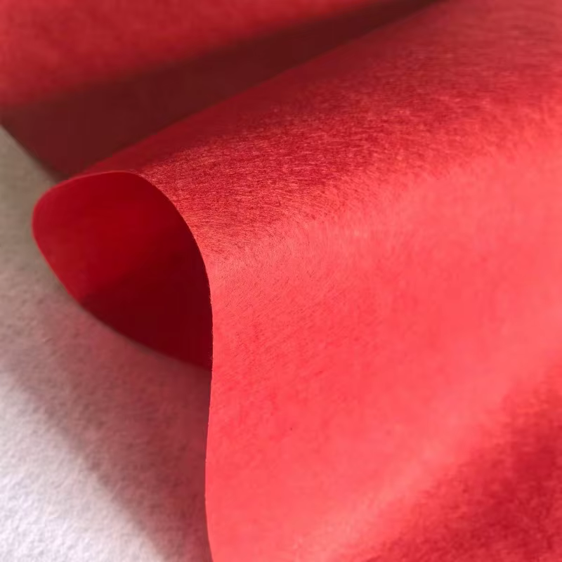 Tapis rouge jetable, idéal pour les mariages