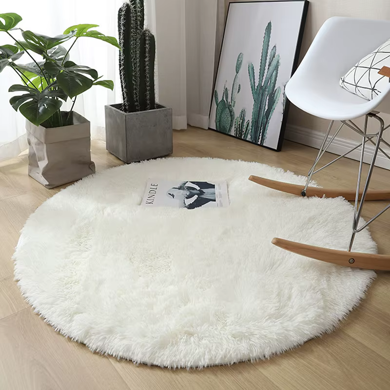 Tapis rond en laine pelucheuse