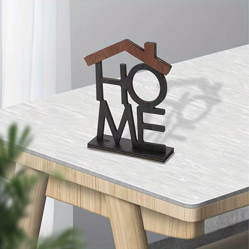 Ornement créatif en bois pour la maison