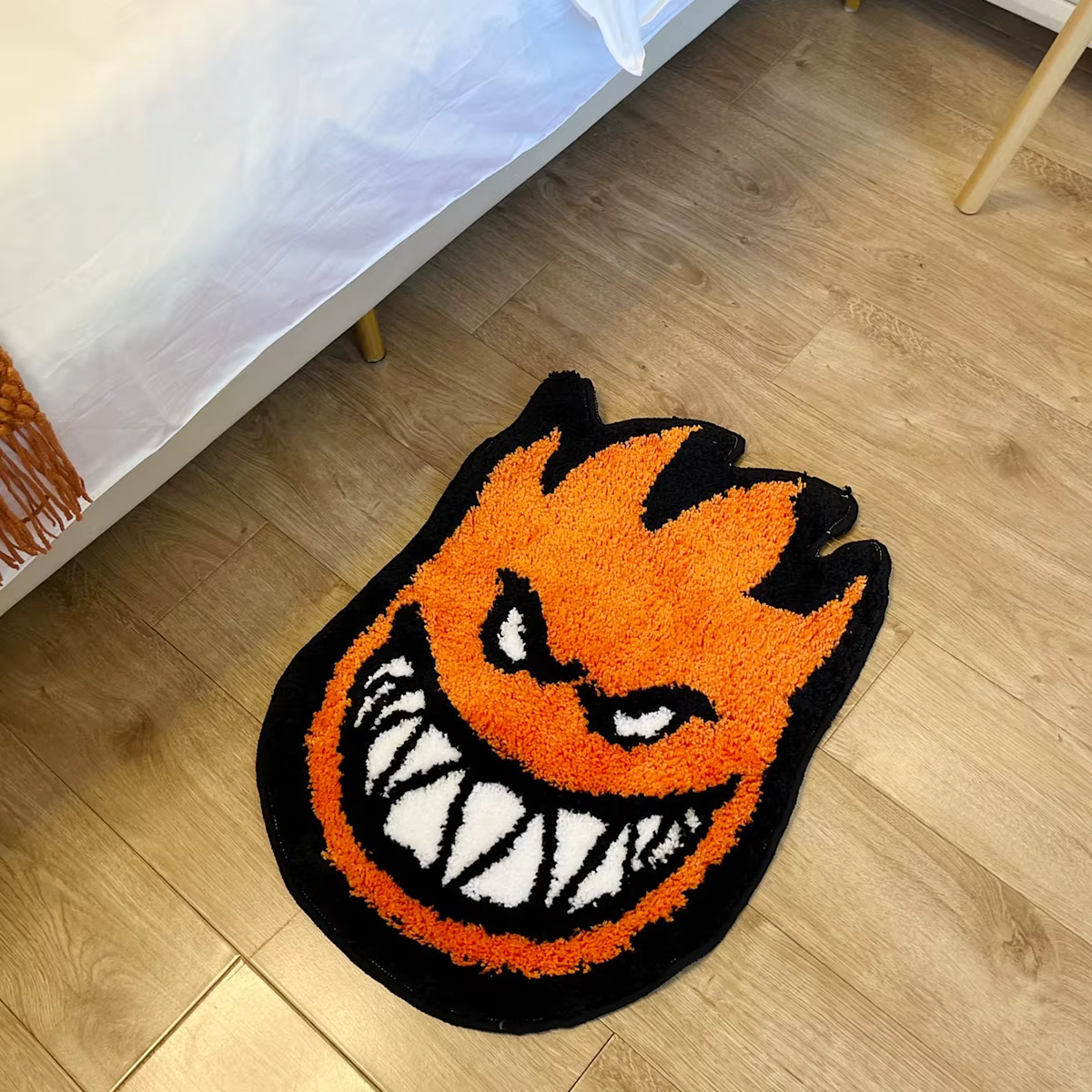 Tapis touffeté Spitfire Bighead Flame