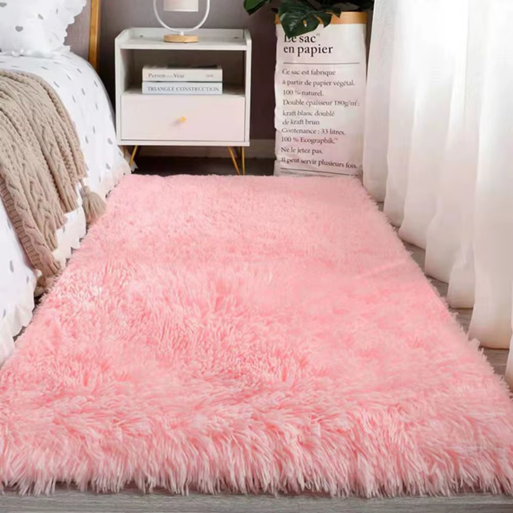 Tapis en soie et laine VIKAMA