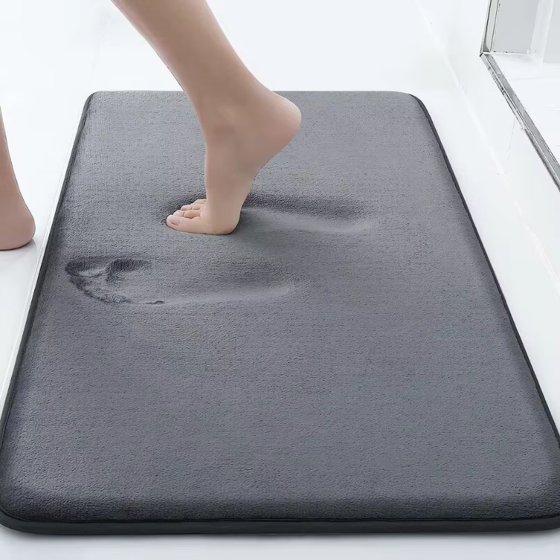Tapis de sol épais en flanelle absorbante de couleur unie pour salle de bain