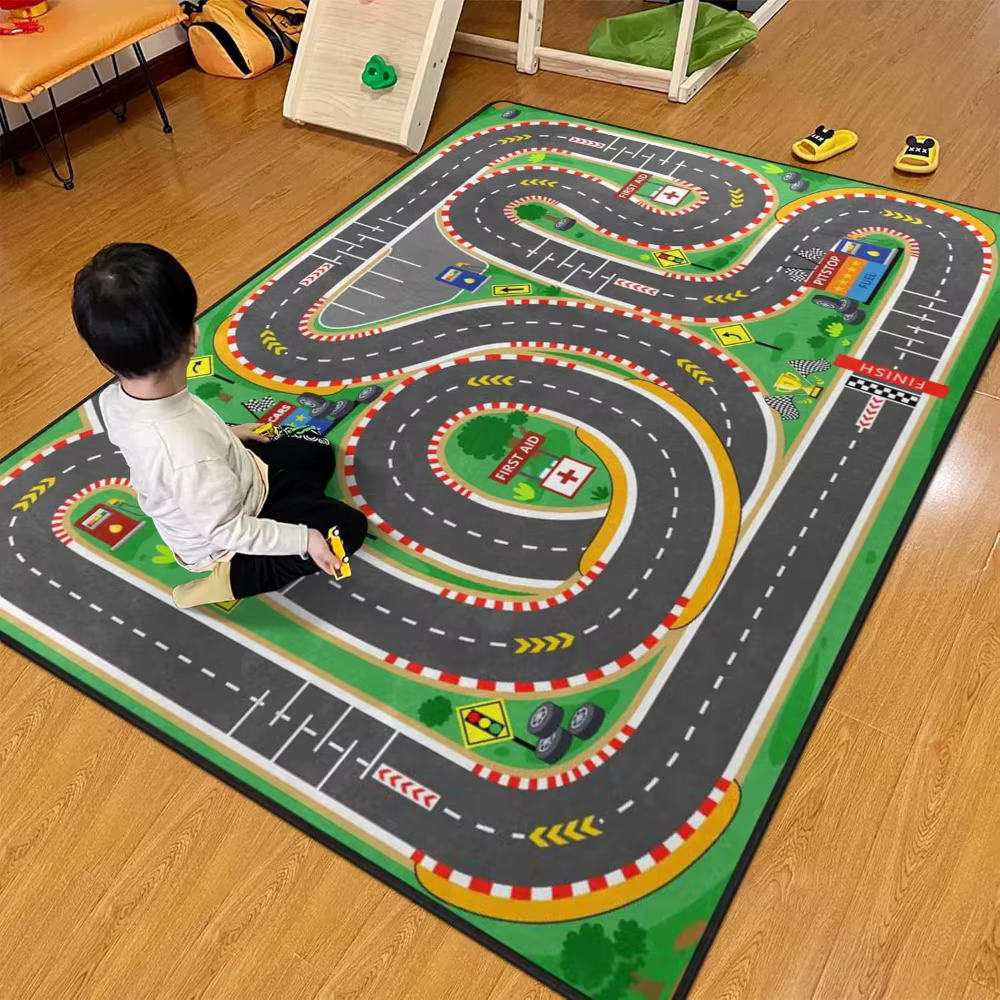 Tapis de jeu multicolore à motifs de circuits de course pour chambre d'enfant