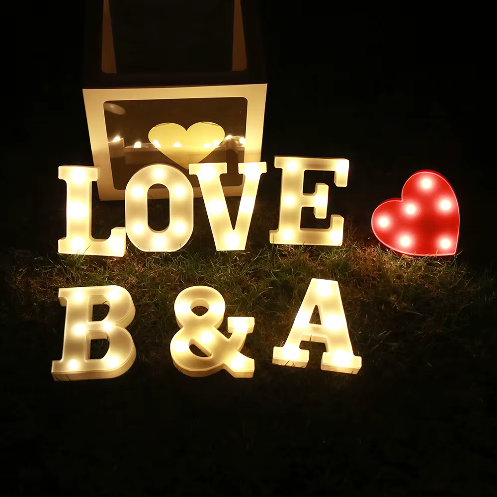 Lettres décoratives Alphabet lettre LED lumières lumineux numéro lampe décoration batterie veilleuse fête bébé chambre décoration