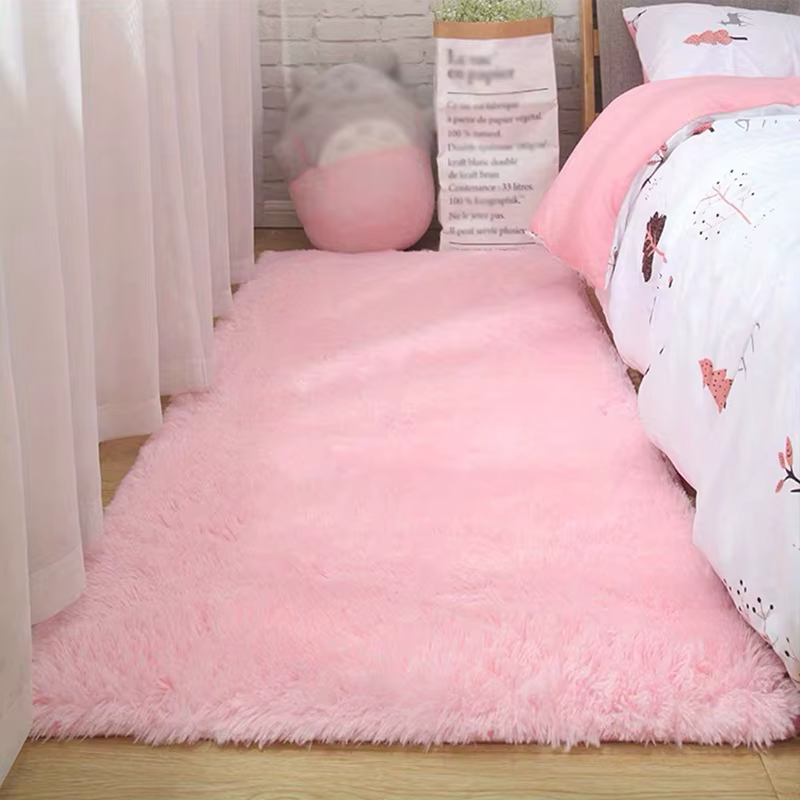 Tapis uni minimaliste VIKAMA