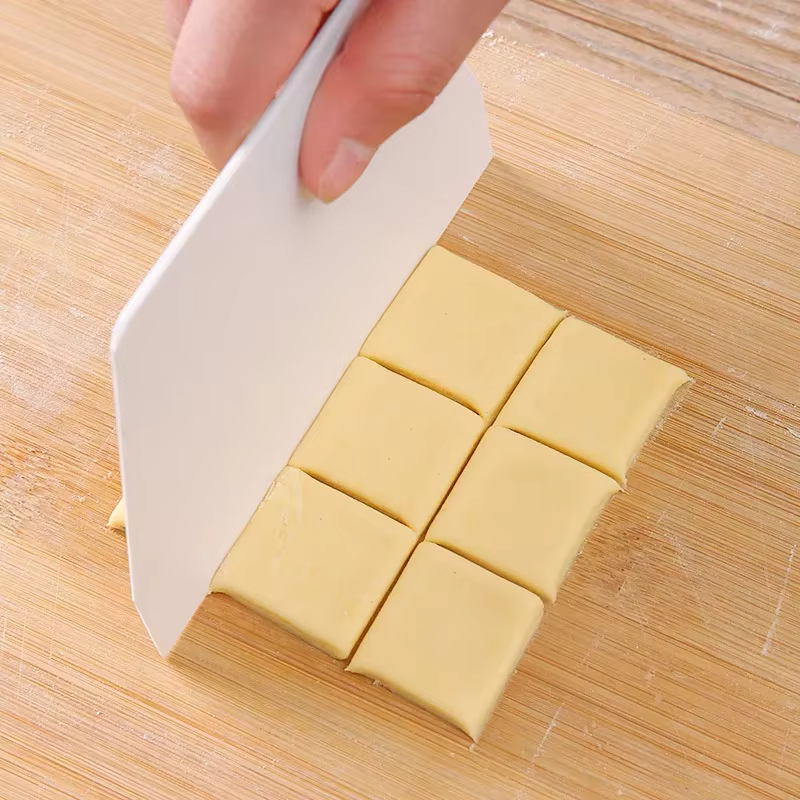 Ensemble multifonctionnel pour la fabrication de pâtes avec rouleau à pâtes, coupe-nouilles et moule planche pour spaghetti et macaroni – Outils de cuisine