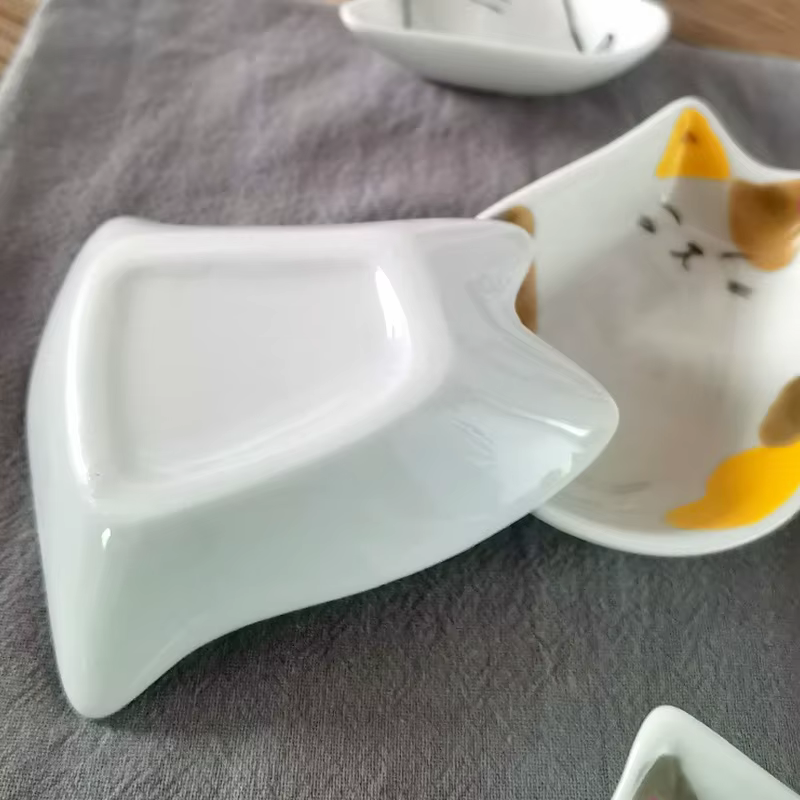 Plat d'assaisonnement en céramique, crée un plat de signification, dessin animé japonais, Sauce chat mignon, plat de vinaigre, pièce de décoration, plat de Sauce soja Wasabi