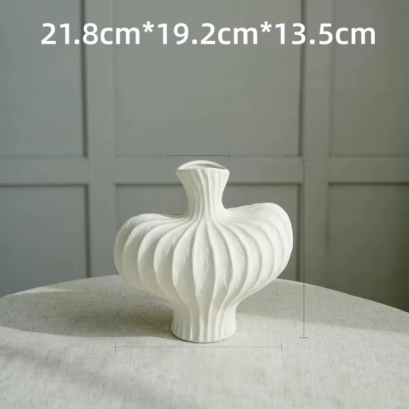 Vase nordique moderne creux pour la décoration intérieure moderne