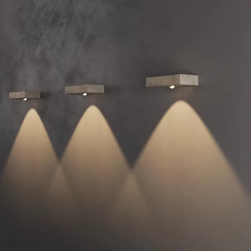 Applique murale LED en travertin jaune