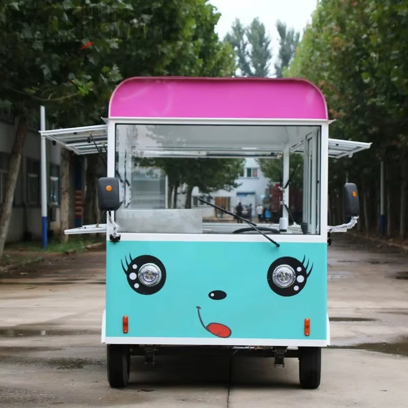 Van à café mobile avec batterie haute capacité et remorque de restauration alimentaire