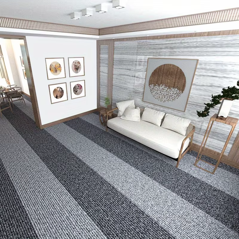 Tapis auto-adhésif de couleur unie