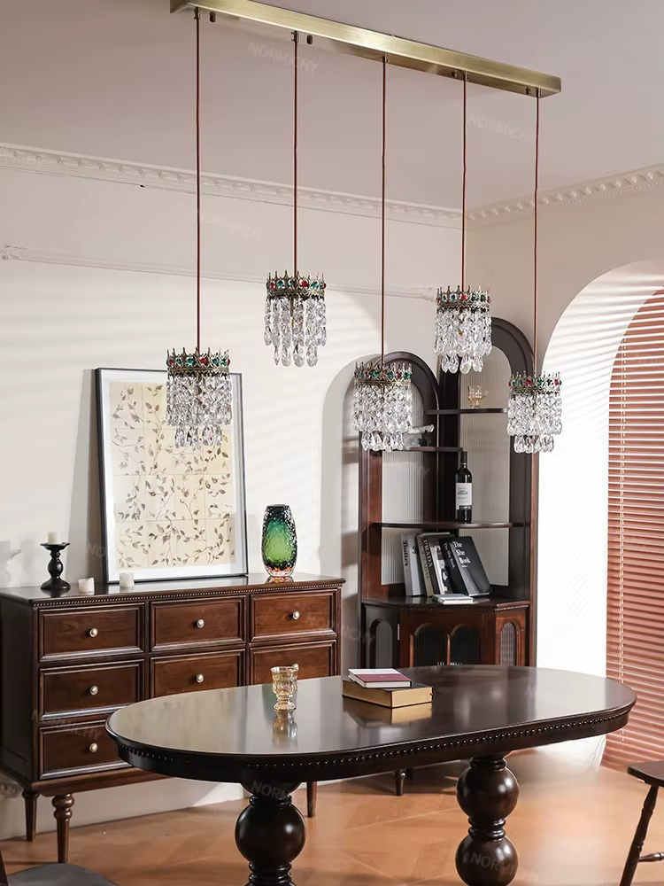 Lampe suspendue en cristal pour Restaurant médiéval français, luxe, sensation haut de gamme, rétro américain, longue Table à manger, Bar