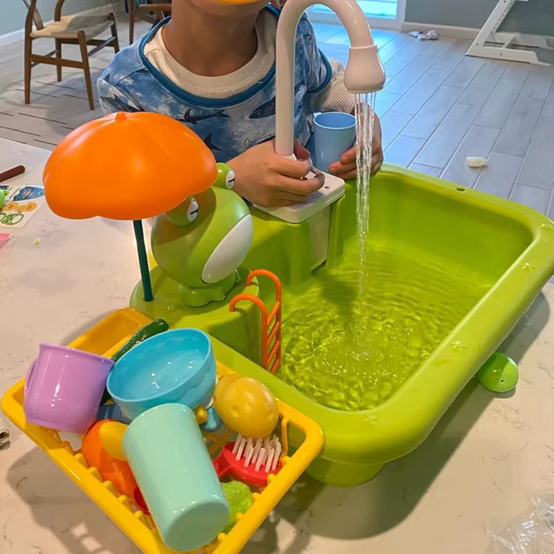 Évier de cuisine de jeu avec eau courante et robinet électrique, jouets flottants pour piscine, jeu de pêche, jeu d'imitation pour enfants - Ensemble lave-vaisselle