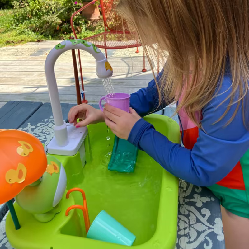 Évier de cuisine de jeu avec eau courante et robinet électrique, jouets flottants pour piscine, jeu de pêche, jeu d'imitation pour enfants - Ensemble lave-vaisselle