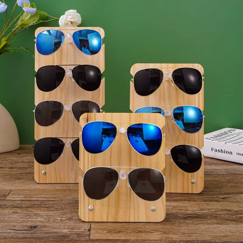 Panneau en bois avec présentoir de lunettes en bois acrylique transparent