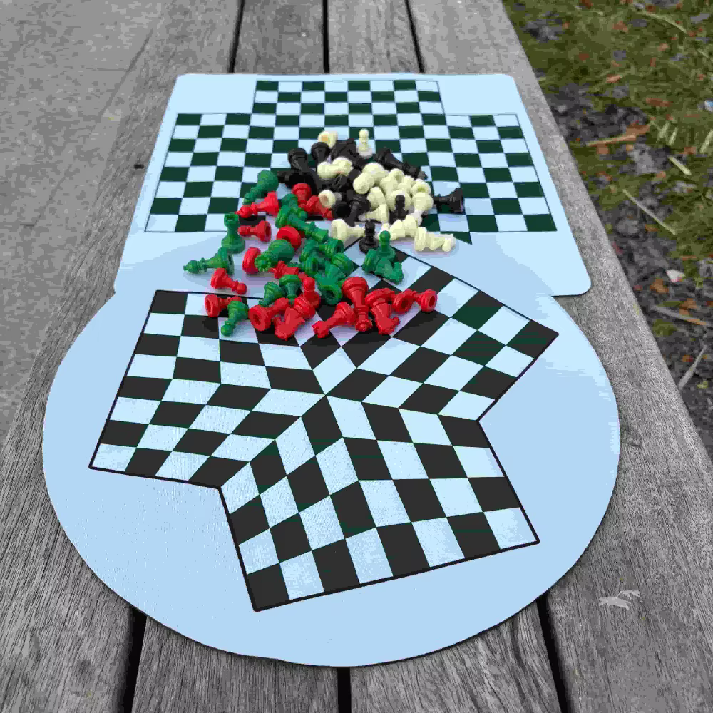 Jeu d'échecs pour 3-4 joueurs, comprenant un tapis d'échecs de 35 cm/13,78 pouces et 48/64 pièces d'échecs colorées, 3-4 couleurs différentes, 16 pièces par couleur.