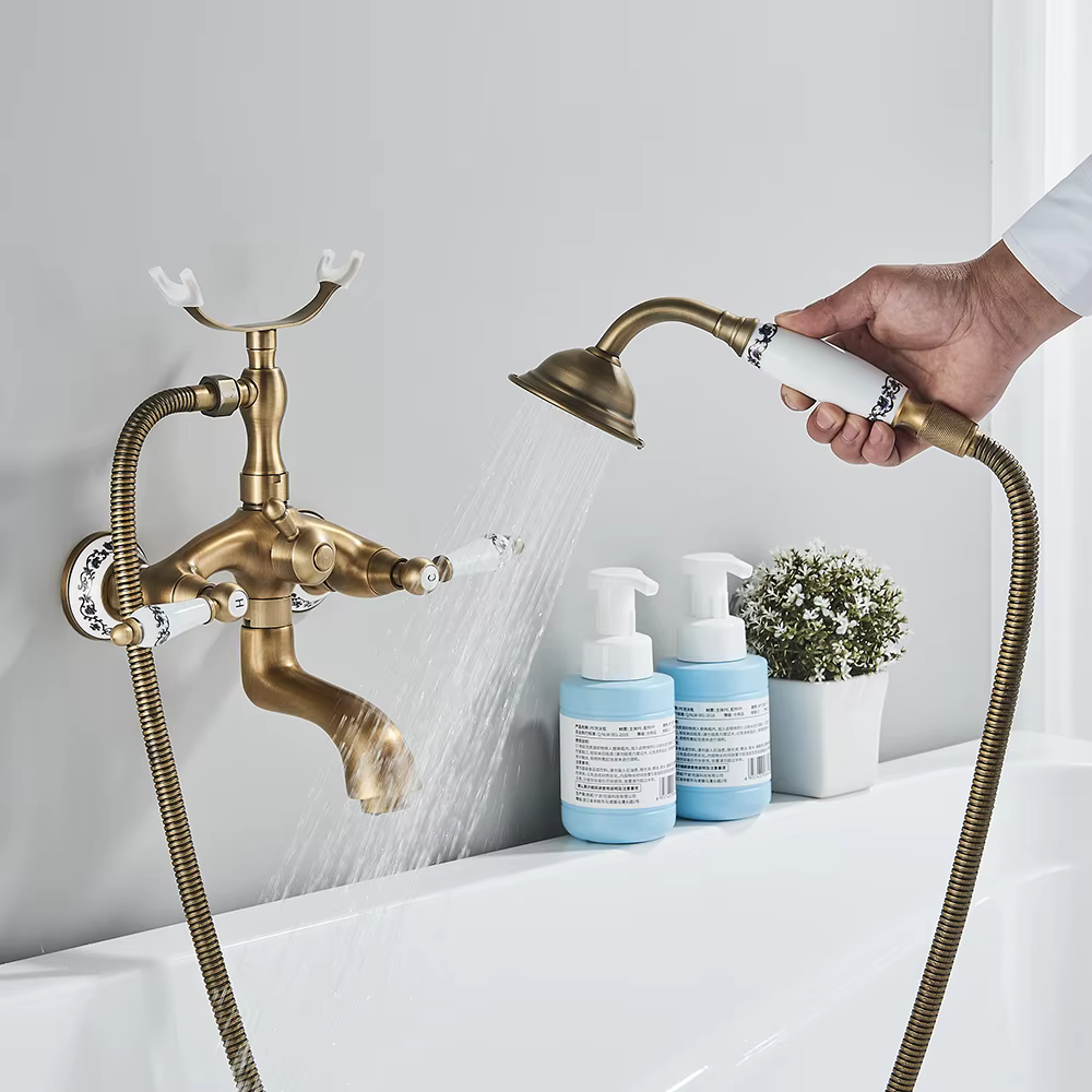 Robinet de baignoire-douche européen rétro avec douchette à main en céramique, poignée Daul, mélangeur d'eau froide et chaude, robinet de baignoire de salle de bains