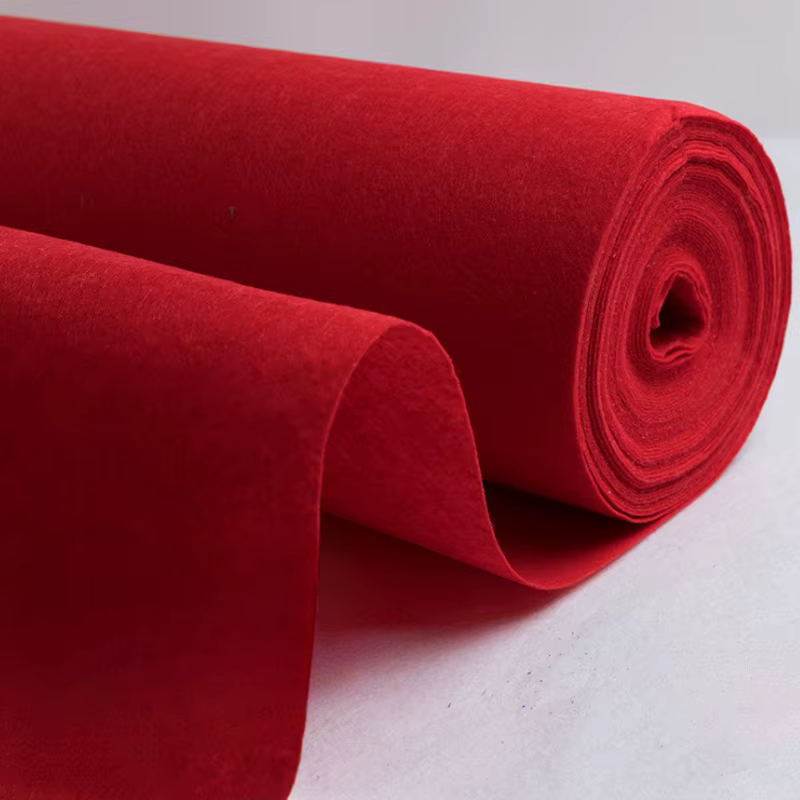 Tapis rouge jetable pour coureurs d'allée