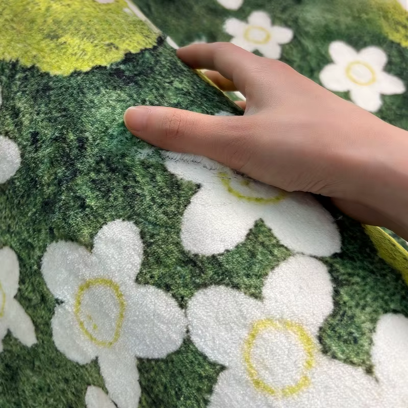 Tapis en peluche épais de forme irrégulière pour la décoration de chambre à coucher