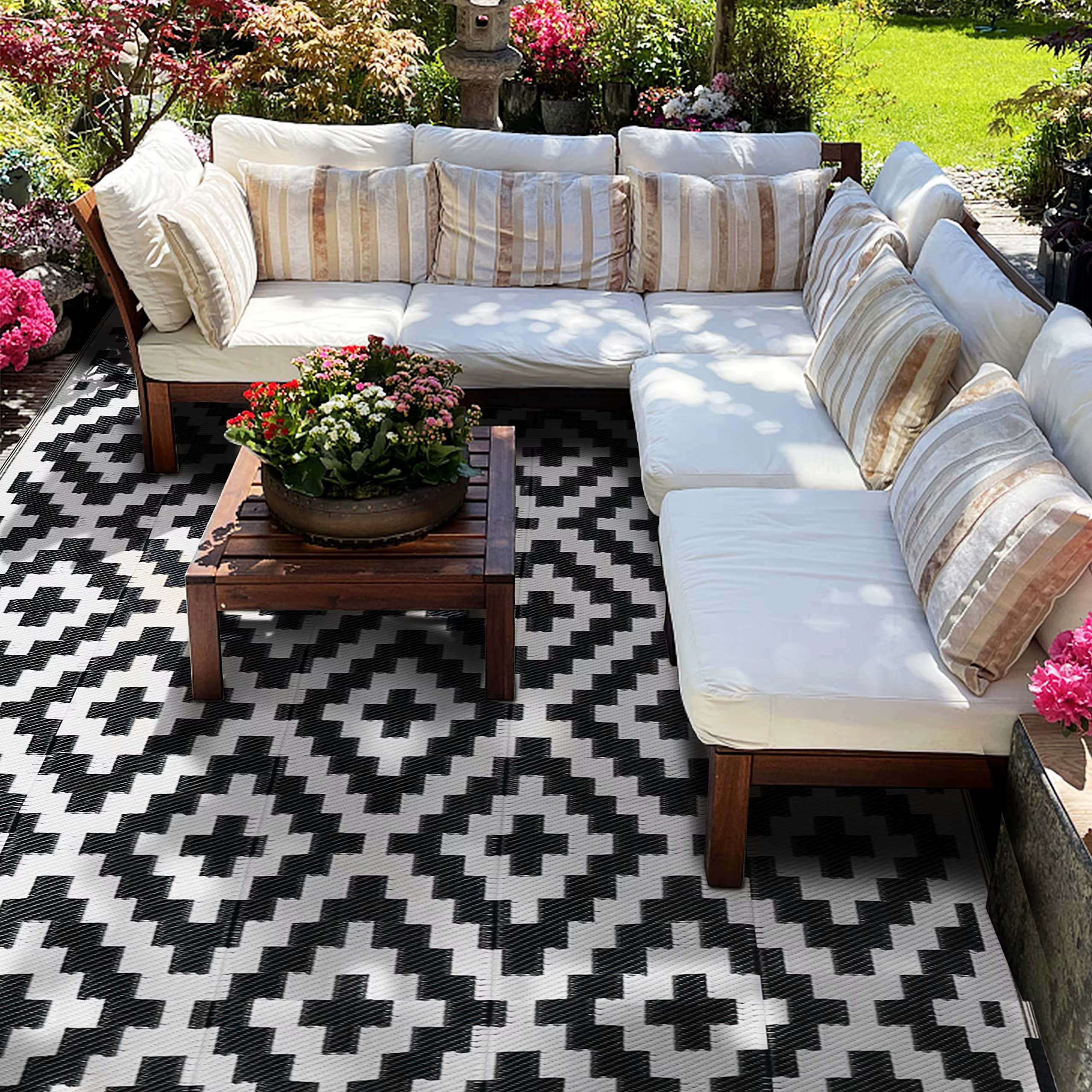 Grand Tapis Pliable et Réversible en Paille Plastique