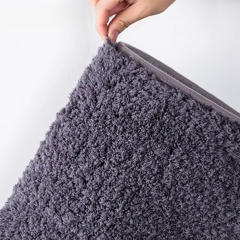 Tapis de salle de bain absorbant cheveux longs