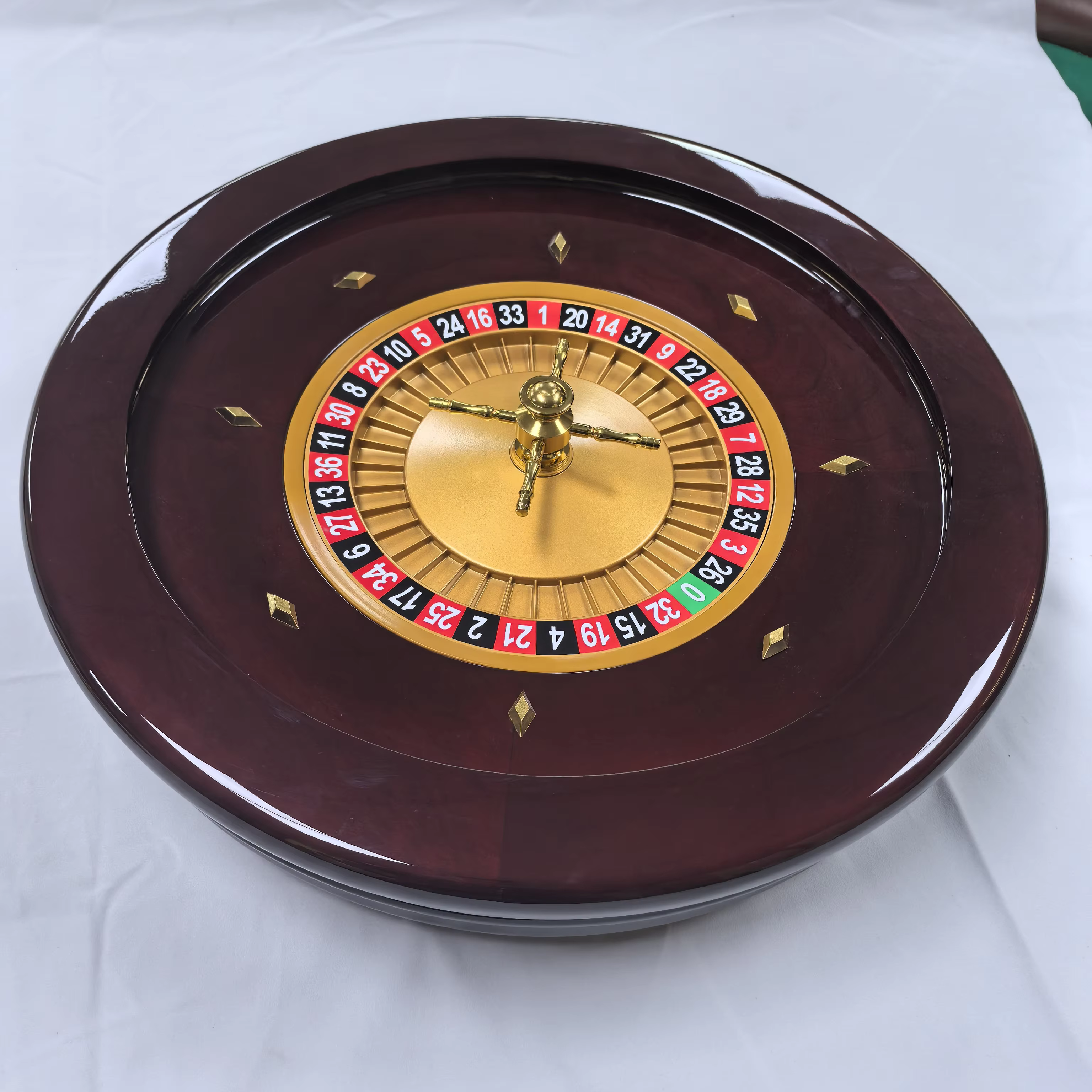 Roulette de luxe en bois massif de 20 pouces, style casino professionnel, couleur rouge, pour jeux familiaux et applications ludiques