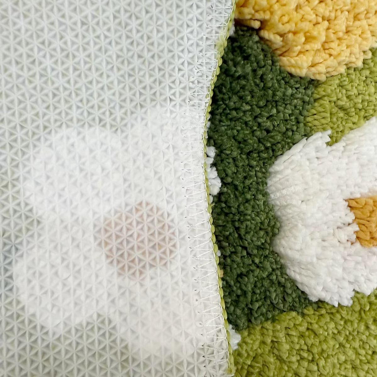 Tapis à poils longs Green Meadow Daisy