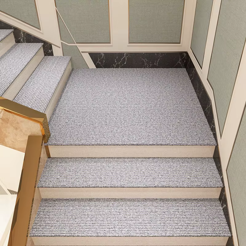 Tapis auto-adhésif pour salon