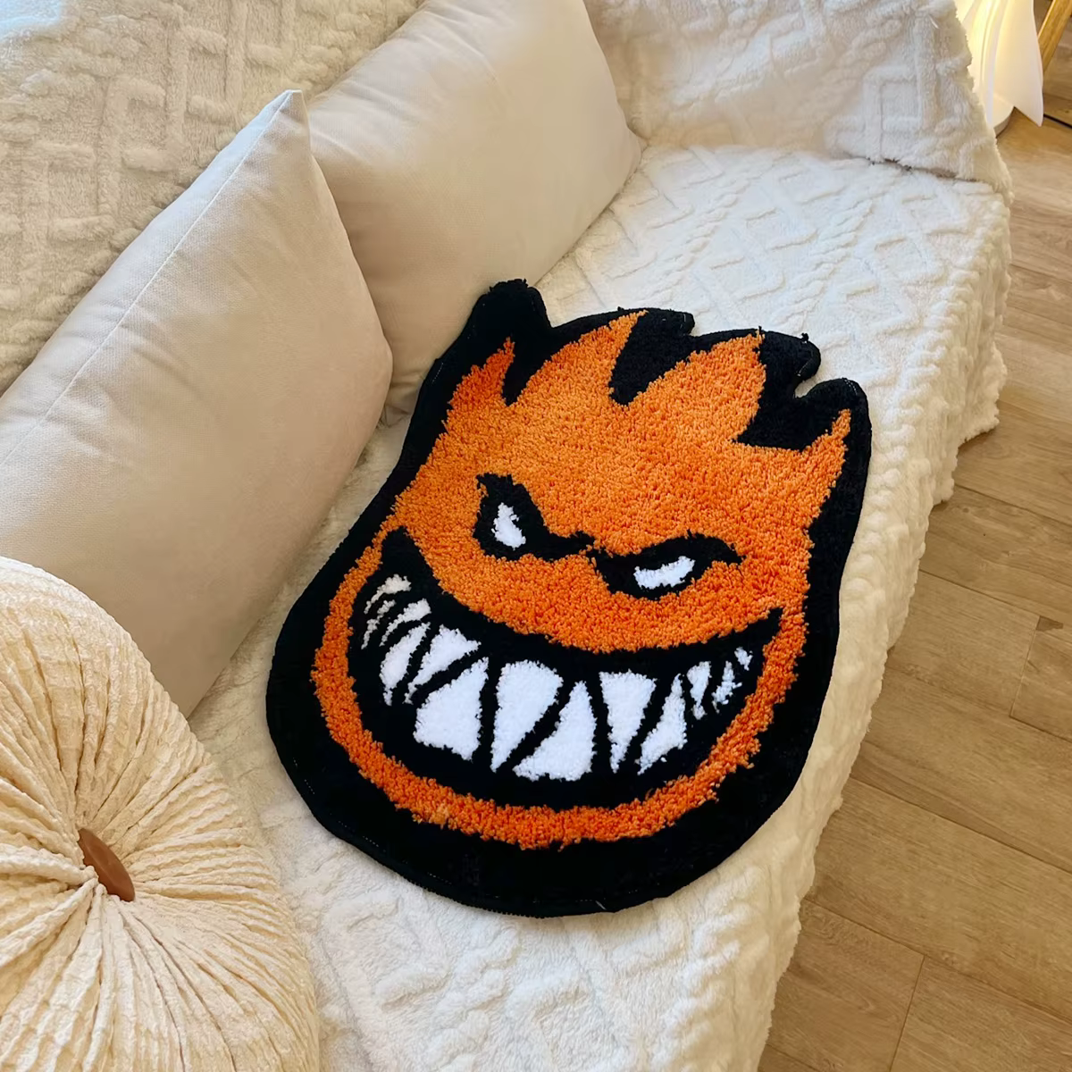 Tapis touffeté Spitfire Bighead Flame