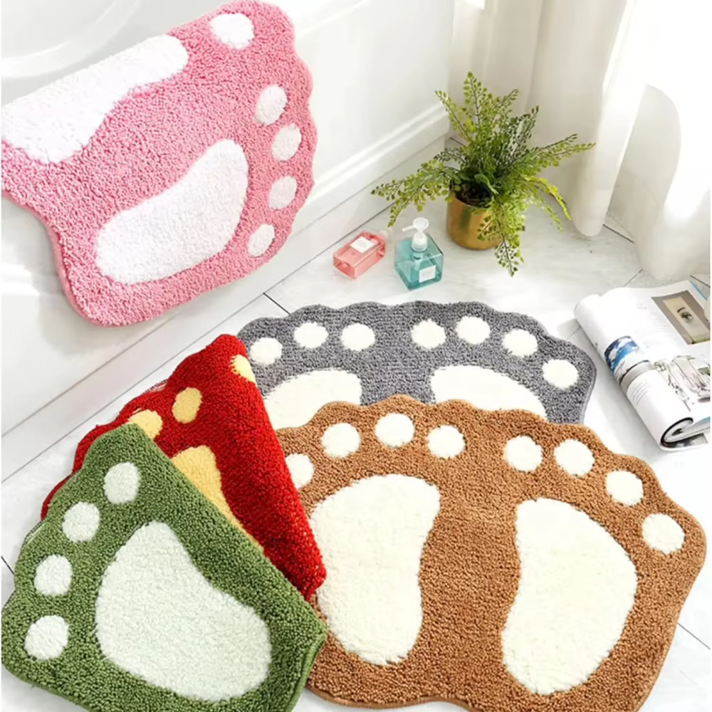 Tapis de bain à gros pieds avec empreintes mignonnes