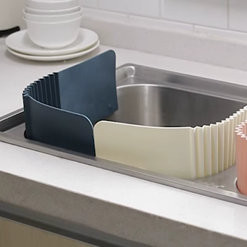 Écran anti-éclaboussures pour évier de cuisine multifonctionnel : un bloqueur d'eau polyvalent et un panneau anti-éclaboussures pour le lavage et le drainage des légumes