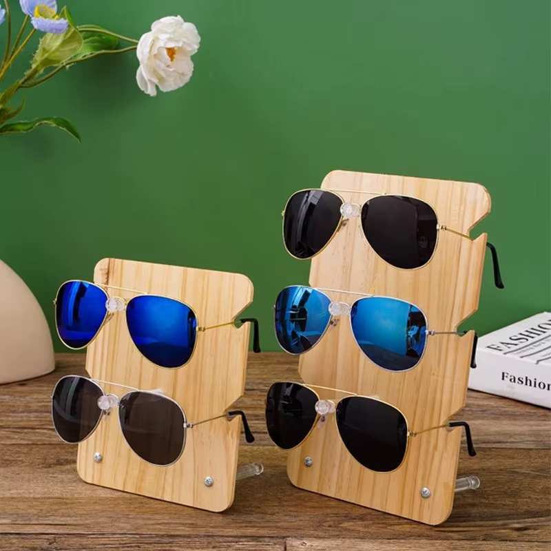 Panneau en bois avec présentoir de lunettes en bois acrylique transparent
