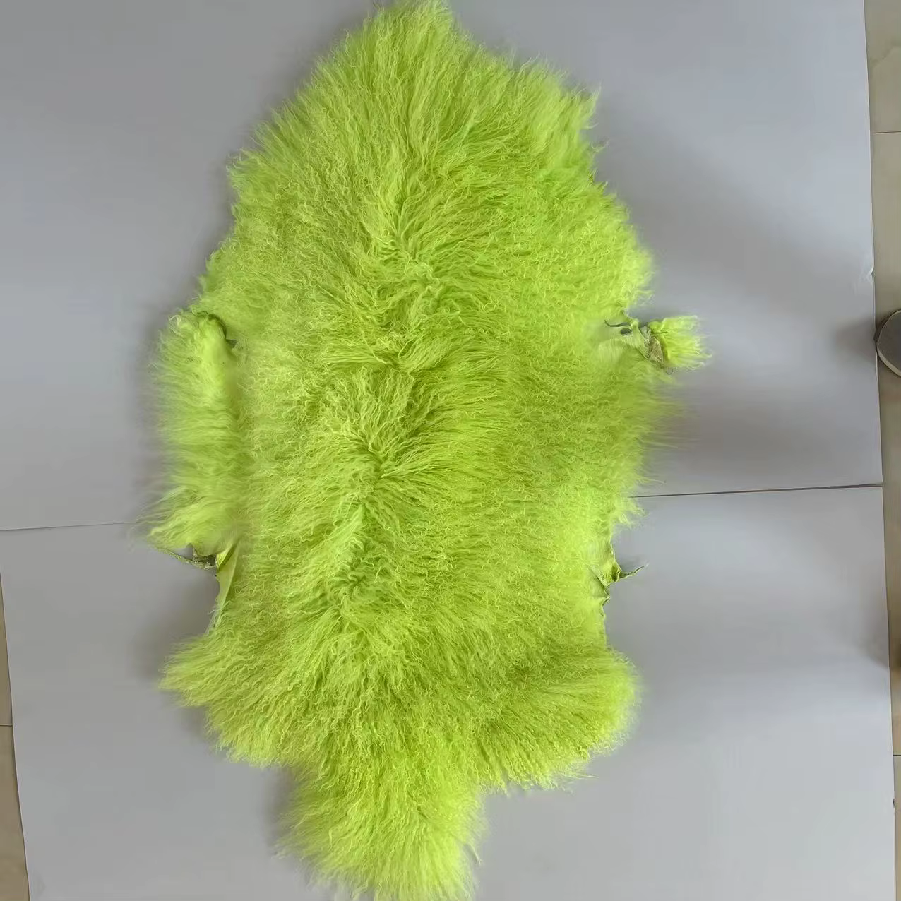 Peau d'agneau tibétaine bouclée pour chambre à coucher